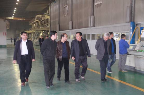 说明: E:\球王会体育\17文件\市人大领导来考察调研\市人大领导来考察调研\_MG_1290.jpg